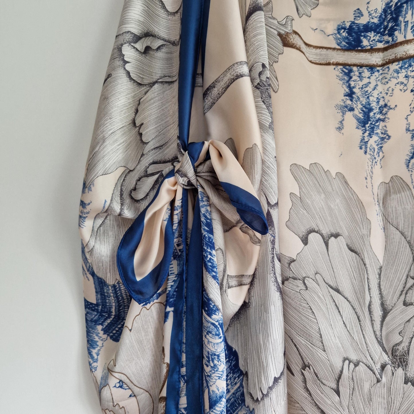 Champagne and French Blue, Navy blue border, Kaftan and dress, day to evening wear to, Beach Cover Up, free size