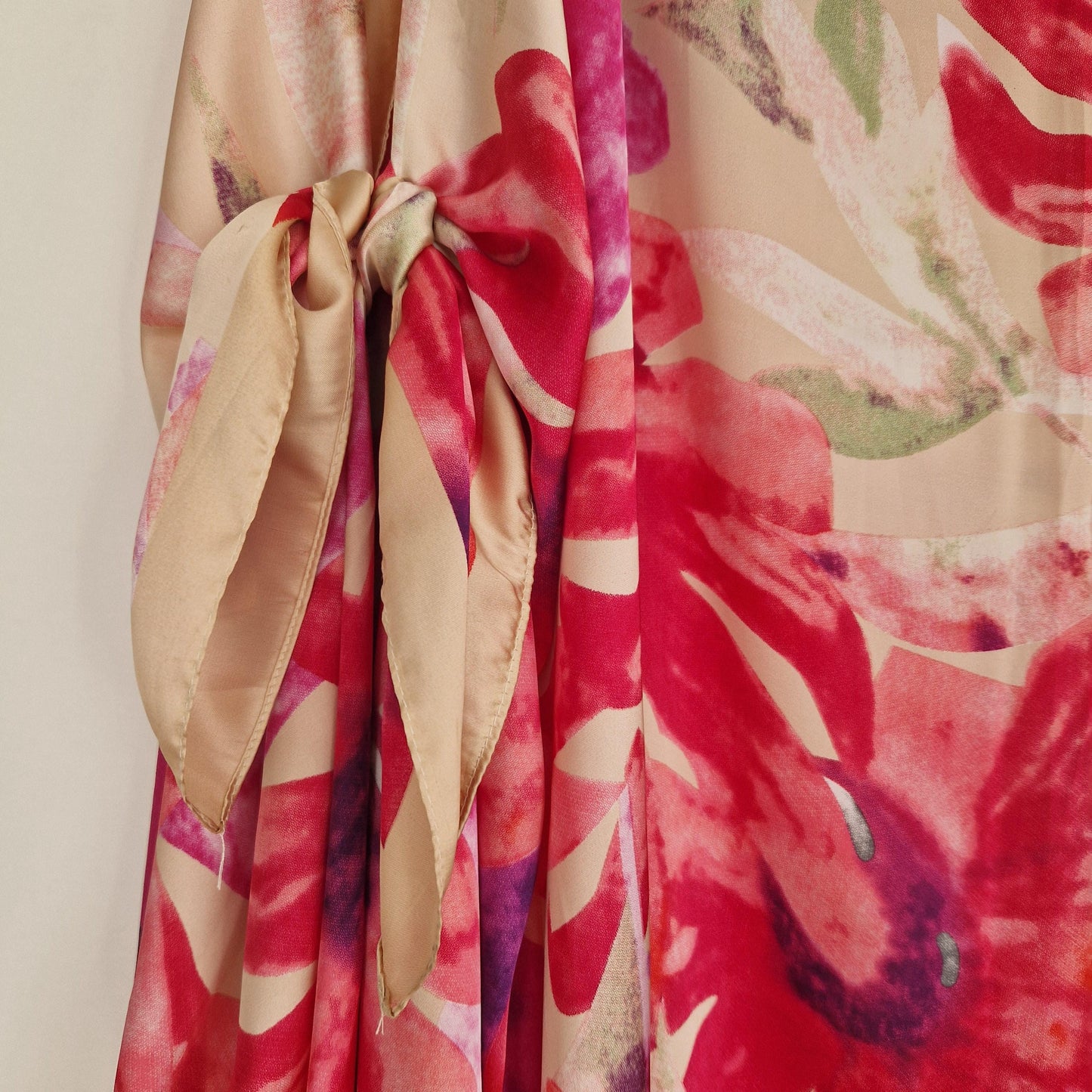 Pink floral on Champagne, Kaftan and dress, day to evening wear to, Beach Cover Up, free size